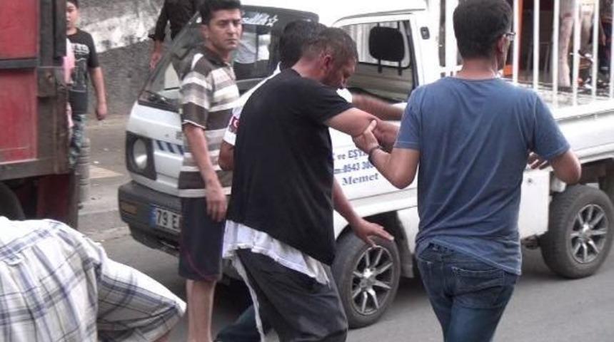 Kilis'te Kaza Sonrası Kavga: 3 Yaralı