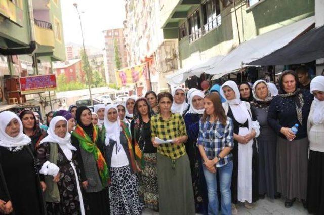 Hakkari'de Barış Anneleri'nden  'savaşı Durdurun' Çağrısı