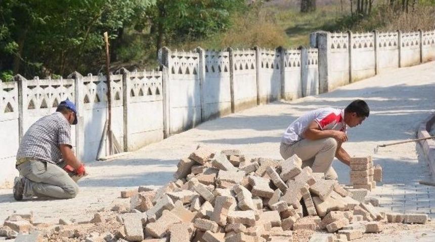 Altıeyl&uuml;l&rsquo;de Mezarlara D&uuml;zenleme