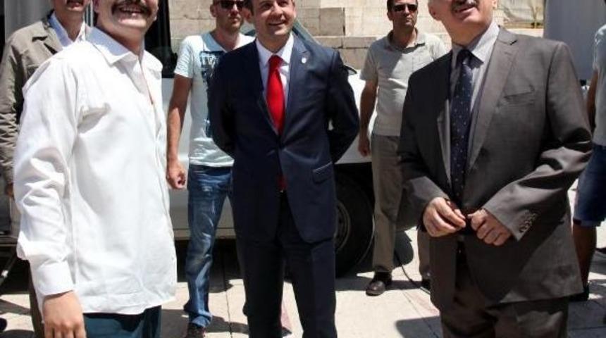 'd&uuml;ğ&uuml;n Dernek 2' Filminin &Ccedil;ekimleri Sivas'ta Başladı