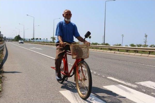 İzmir den Ünye ye Asker Torununu Ziyarete Bisikletle Geldi 3