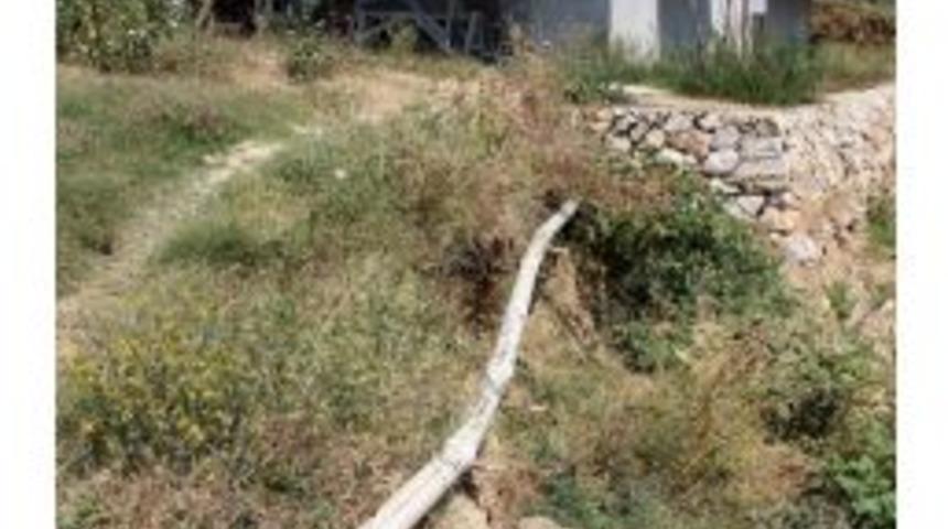 Heyelan Sokağı Yuttu