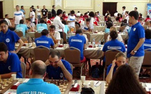 T&uuml;rkiye İş Bankası Satran&ccedil; S&uuml;per Ligi Kocaeli de Başladı 3