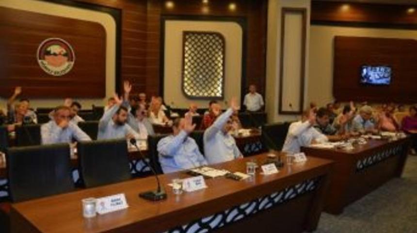 K&ouml;rfez Belediyesi Ağustos Ayı Meclisini Ger&ccedil;ekleştirildi