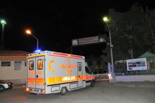 Eskişehir Açık Cezaevi'nde Hükümlüler Gıda Zehirlenmesi Şüphesiyle Hastaneye Kaldırıldı