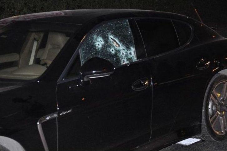 E-5’te Seyir Halindeki Lüks Otomobile Silahlı Saldırı G4