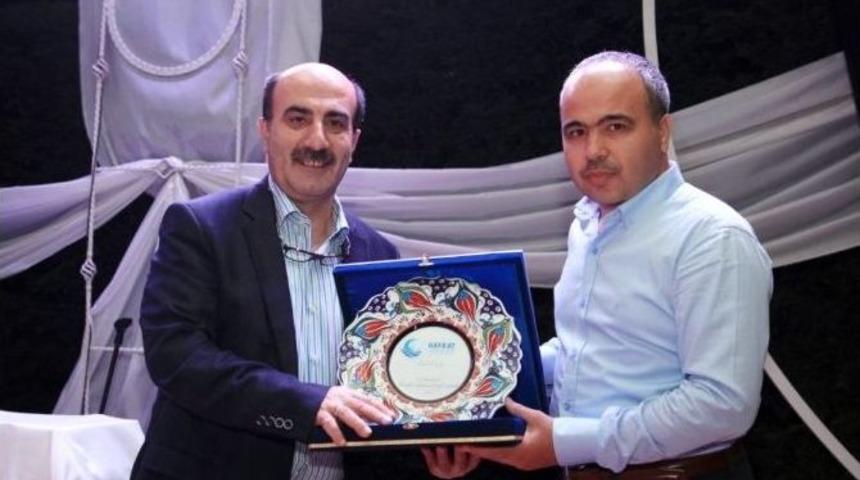 50 Farklı &Uuml;lkeden 120 Gen&ccedil; İslam Medeniyeti İ&ccedil;in Buluştu