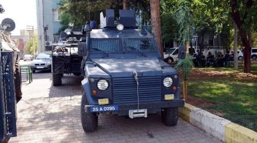 Şanlıurfa&rsquo;da Ter&ouml;r Operasyonu: 13 G&ouml;zaltı