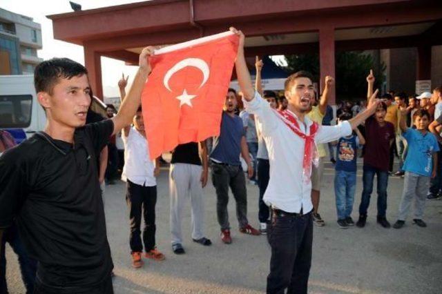 Tokat'ta 'kınalı Kuzular' Birliklerine Uğurlandı