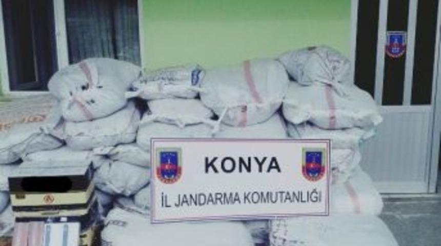 Konya&rsquo;da Ka&ccedil;ak &Uuml;r&uuml;nlere Jandarma Engeli