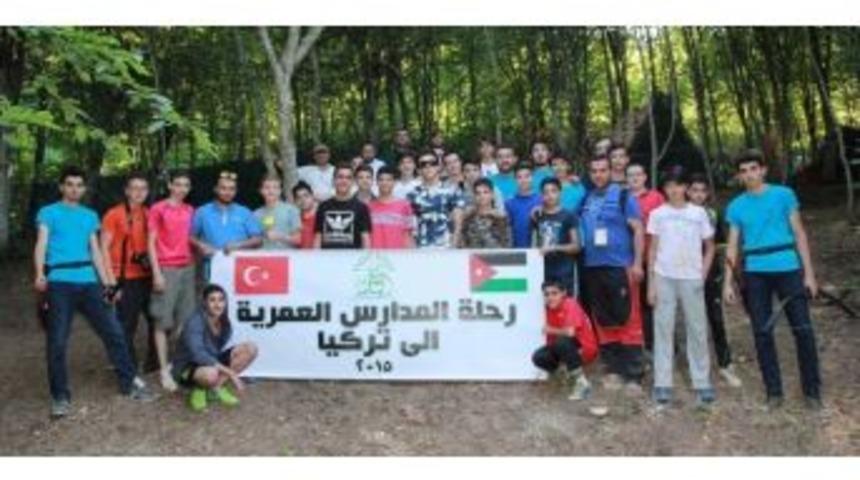 &Uuml;rd&uuml;nl&uuml; &Ouml;ğrenciler Diriliş Kampında