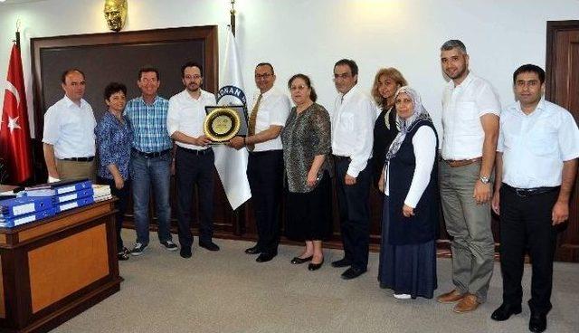 Adü Rektörü Bircan’a Anlamlı Plaket