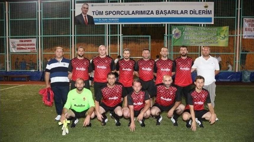 Sapanca Belediyesi 2. Olgunlar Turnuvası Devam Ediyor