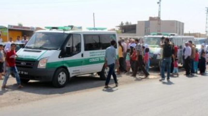 Habur&rsquo;da Otopsileri Yapılan 13 Ypg&rsquo;li Cenazesi Ailelerine Teslim Edildi