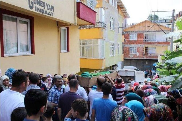 Organları 4 Kişiye Umut Olan Çocuk Toprağa Verildi