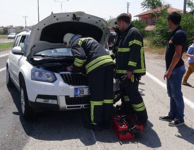 Aksaray’da İki Otomobil Çarpıştı: 5 Yaralı