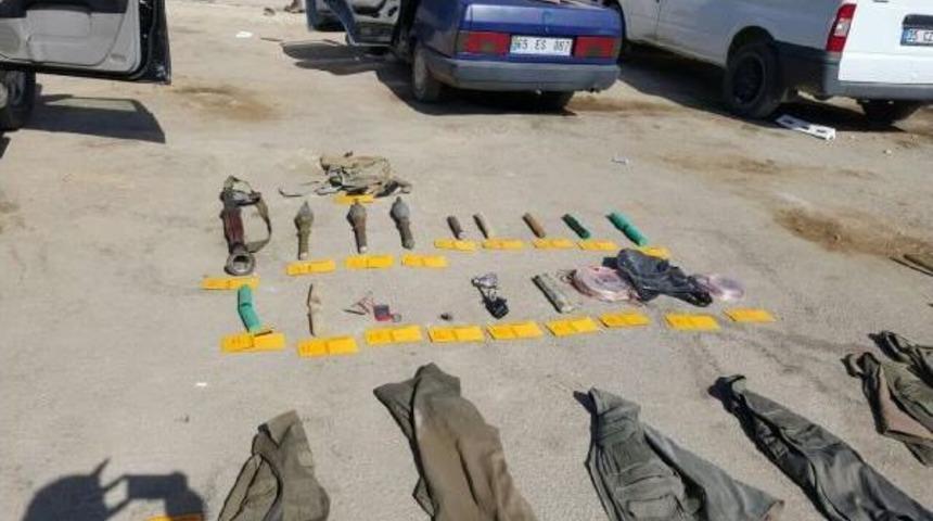 Y&uuml;ksekova'da &Ccedil;ok Sayıda M&uuml;himmat Ele Ge&ccedil;irildi