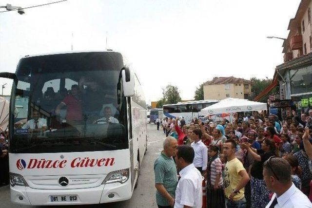 Yaşanan Ter&ouml;r Olaylarına Rağmen Askerler Coşkuyla Uğurlanıyor 1
