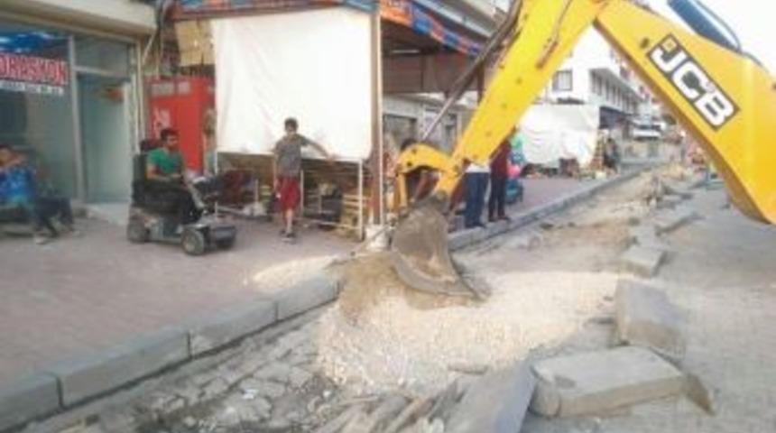 &Ccedil;&ouml;z&uuml;m Bulamayınca Engelli Rampasını Kendisi Yaptırdı