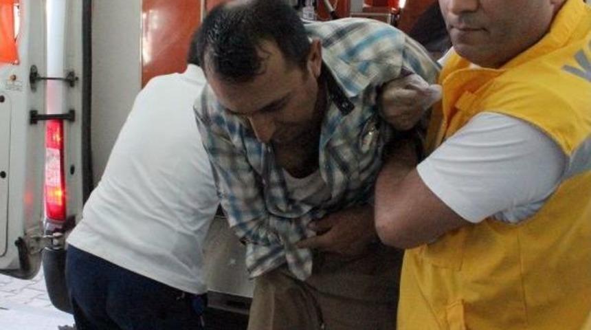 İş&ccedil;i Taşıyan Otob&uuml;s Şarampole Yuvarlandı: 11 Yaralı