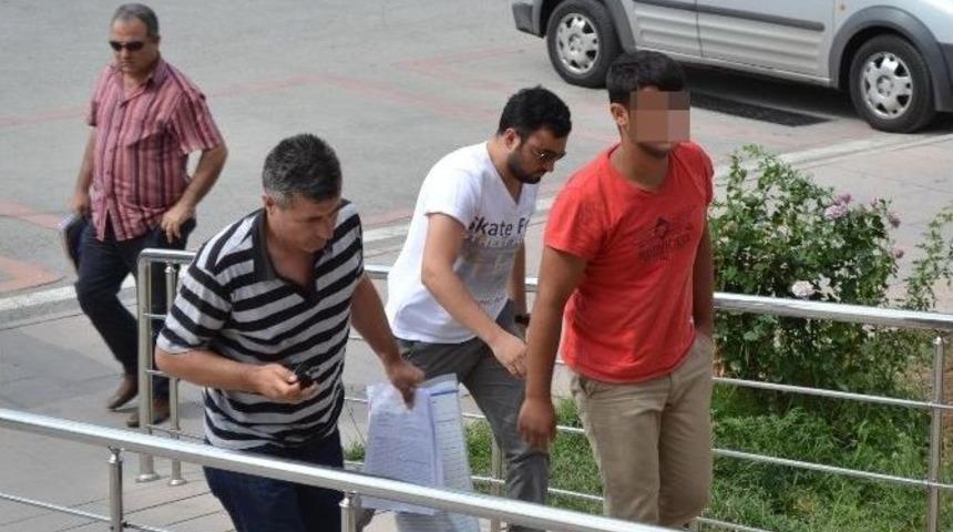 Edirne&rsquo;de G&ouml;zaltına Alınan 3 Hdp&rsquo;li Adliyeye Sevk Edildi
