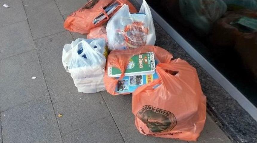 Develi&rsquo;de Oyuncak Ve Kitap Kumbarasına Yoğun İlgi