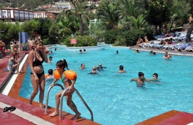 Su Parkında &Ouml;l&uuml;m&uuml;n Nedeni Kalp Krizine Bağlı Boğulma (2) 1
