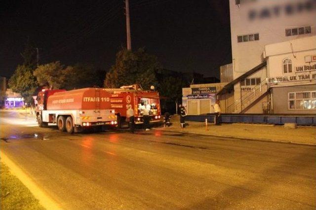 Alevler Fabrikayı Sarınca İş&ccedil;iler &Ouml;l&uuml;mden D&ouml;nd&uuml; 1