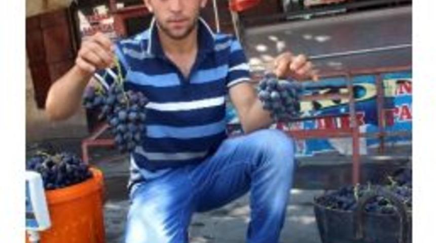 Kilis&rsquo;te Horoz Karası &Uuml;z&uuml;m Piyasaya &Ccedil;ıktı