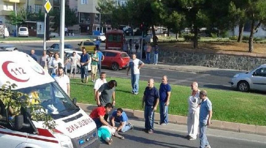 Otomobilin &Ccedil;arptığı Kadın &Ouml;ld&uuml;