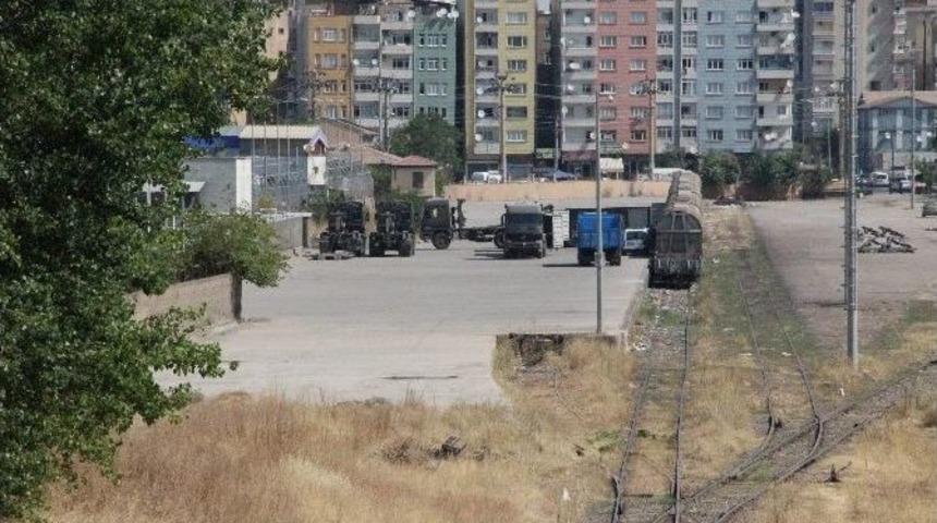 Diyarbakır&rsquo;da Askeri Hareketlilik