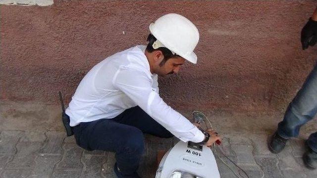 Ceylanpınar’da Aydınlatma Çalışması 1