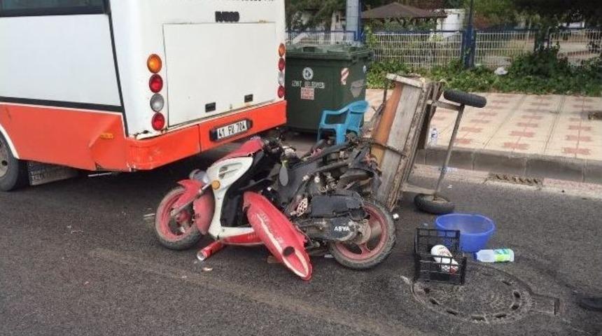 Motosiklete &Ccedil;arpıp Ka&ccedil;tı