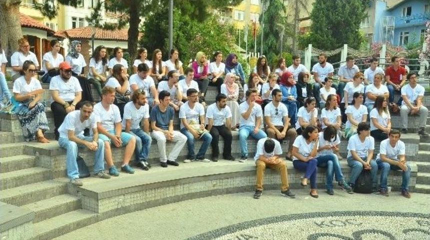 İzmit Belediyesinden Gen&ccedil;lere Deprem Eğitimi