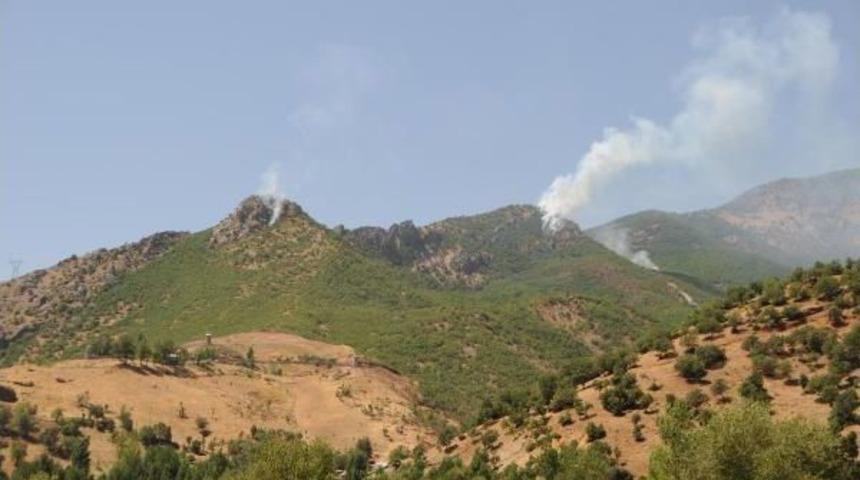 Tunceli'de Pkk'lılar Askeri Helikoptere Ateş A&ccedil;tı (2)