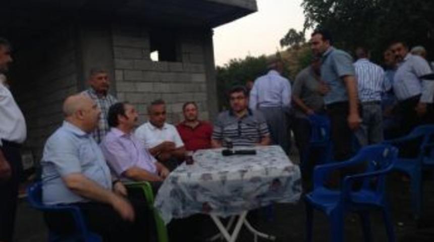 Rekt&ouml;r G&ouml;n&uuml;ll&uuml; Ve Akedemisyelerden Taziye Ziyareti