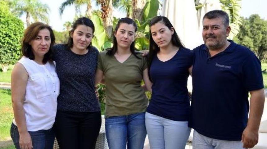 Antalyalı &Uuml;&ccedil;&uuml;zler Aynı Tıp Fak&uuml;ltesini Kazandı