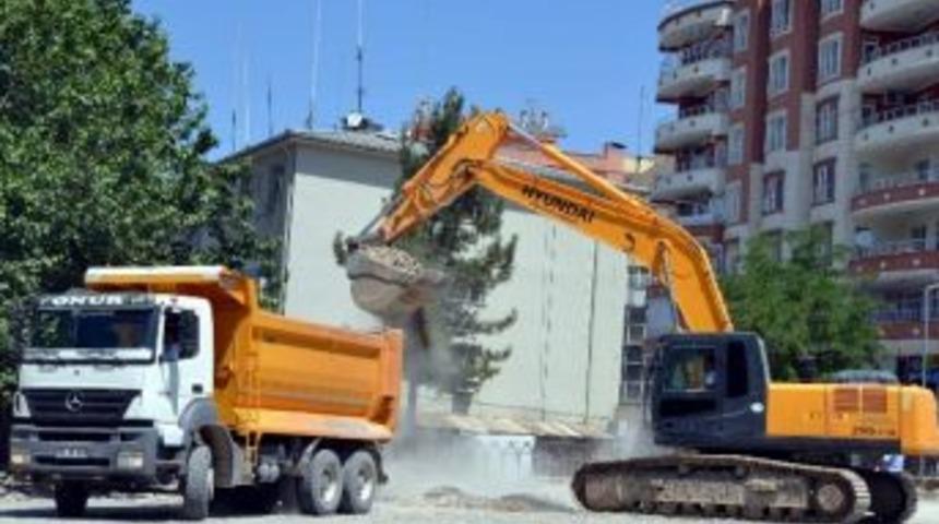 Siirt&rsquo;te Kent Meydanı &Ccedil;alışmaları Başladı