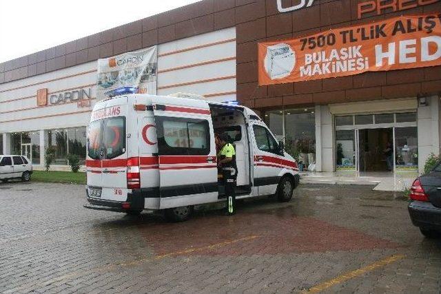 Afyonkarahisar’da Trafik Kazası: 2 Yaralı