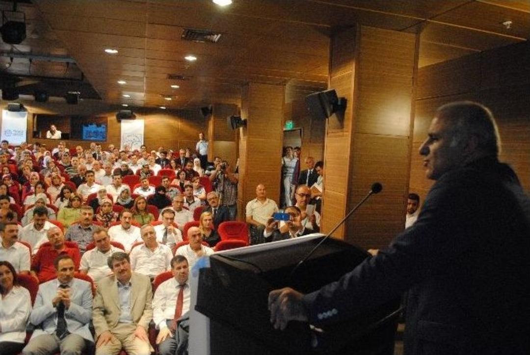 Elazığ&rsquo;da 1. Evde Sağlık Ve Sosyal Hizmetler Sempozyumu Yapıldı