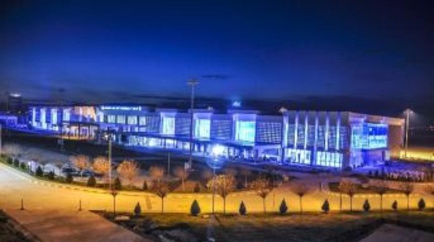 Koca Seyit &ldquo;engelsiz Havalimanı" Oldu