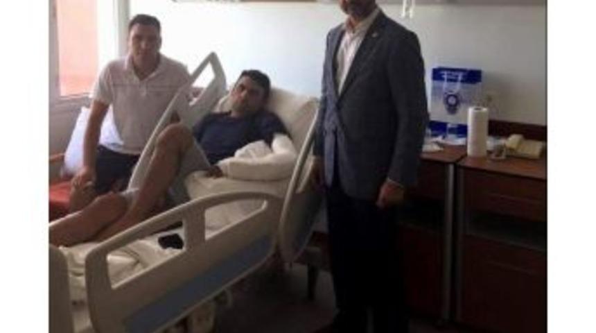 Ak Parti&rsquo;li Atay&rsquo;dan Tedavisi S&uuml;ren Gaziye Ziyaret