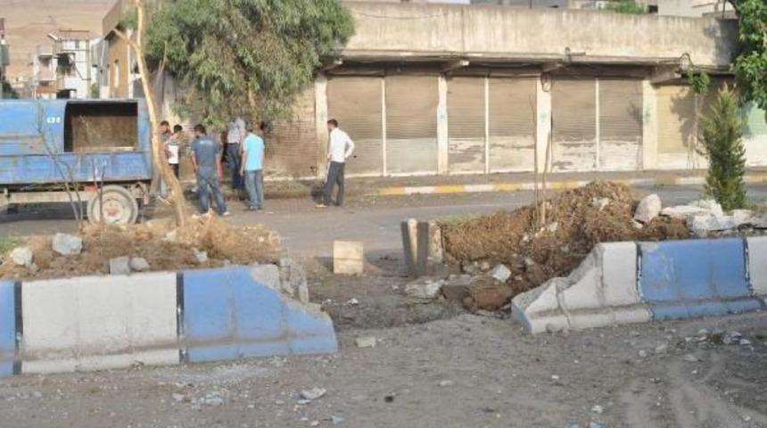 Cizre'de Gece Yaşanan Patlama Ve &Ccedil;atışmaların Izleri Dehşete D&uuml;ş&uuml;rd&uuml;