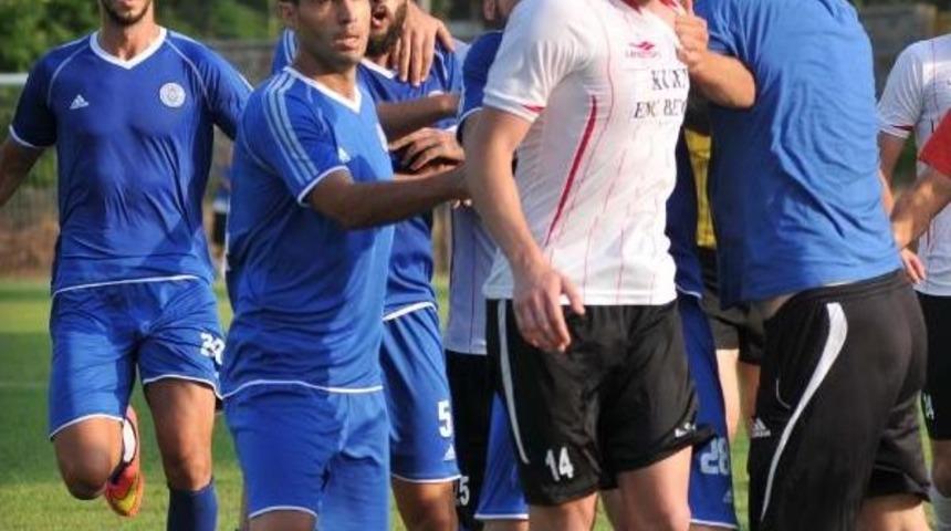 Hazırlık Ma&ccedil;ında Yumruklar Konuştu