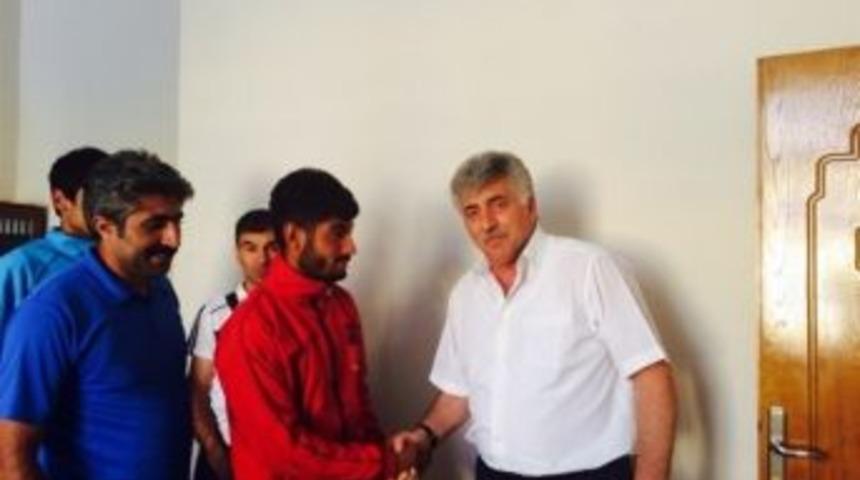 Başarılı Sporculardan Polat&rsquo;a Ziyaret