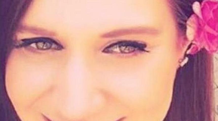 Ayşe, Doğum G&uuml;n&uuml;nde Canına Kıymış