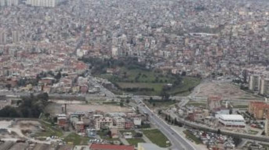 Bayraklı&rsquo;da Plan Revizyonu İ&ccedil;in İlk Adım Atıldı