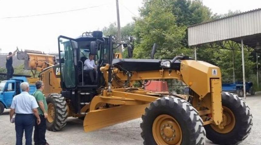 Ak&ccedil;akoca Belediyesi Makine Parkurunu Genişletiyor