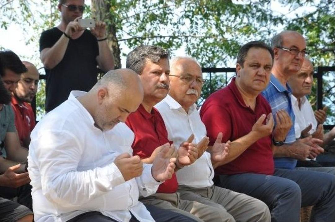 Giresun Kalesi&rsquo;ndeki Şehitlik Anıtı Ziyarete A&ccedil;ıldı