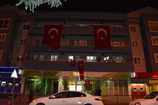 Cizre deki Şehit Polisin Acısı Bursa ya D&uuml;şt&uuml; 1